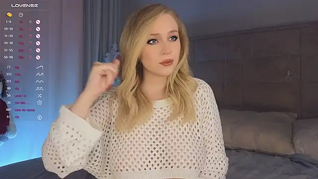 Snapshot of AsteriaHamel chatting on January 2025 11:15:01 AM AsteriaHamel online show from January 2025 11:15:01 AM