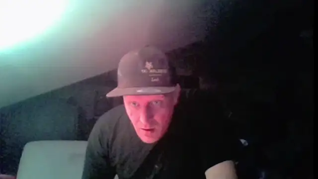 Snapshot of Bigthroaterboy chatting on May 2026 12:41:02 AM Bigthroaterboy online show from May 2026 12:41:02 AM