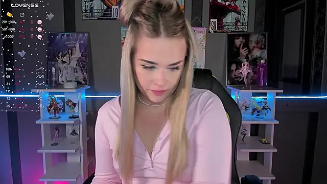 Ellen Soft online show from September 2025 05:15:02 PM