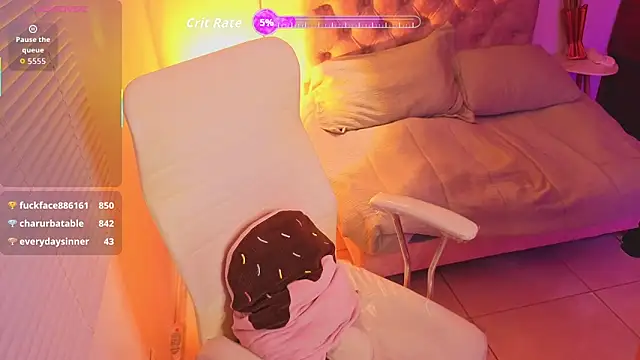 Nathaly-sky online show from November 2025 09:45:01 AM