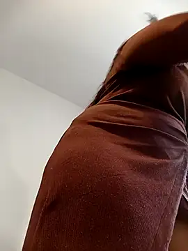 Snapshot of Women-pleasures chatting on February 2025 06:47:02 AM Women-pleasures online show from February 2025 06:47:02 AM