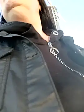 Snapshot of Women-pleasures chatting on September 2025 06:18:01 AM Women-pleasures online show from September 2025 06:18:01 AM