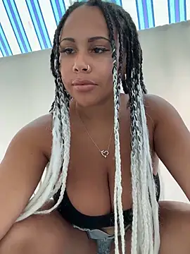 HaileyDiana online show from September 2025 12:54:02 PM