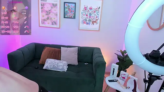 Melissa Koster online show from September 2025 07:09:02 AM