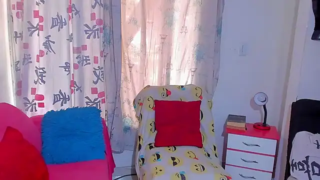 kerlysmith 24 online show from June 2026 03:27:01 PM