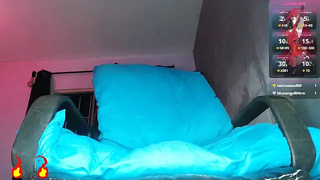 Konor2397 online show from November 2025 03:56:02 PM