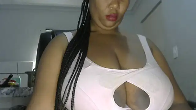 NippleMilkXx online show from May 2026 06:10:02 AM