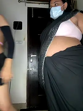 Snapshot of HotIndianCouple__8 chatting on November 2025 06:09:02 PM HotIndianCouple 8 online show from November 2025 06:09:02 PM