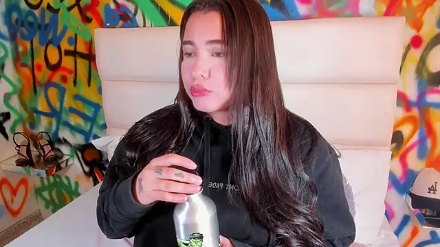 Snapshot of Liana_Bernocchi chatting on January 2026 08:12:01 PM Liana Bernocchi online show from January 2026 08:12:01 PM