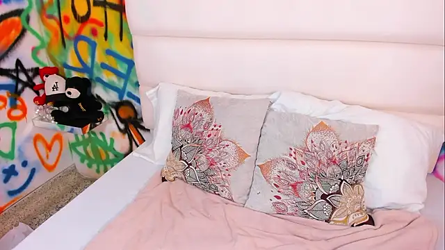 Snapshot of Liana_Bernocchi chatting on February 2026 08:16:01 PM Liana Bernocchi online show from February 2026 08:16:01 PM