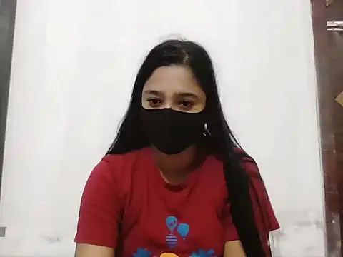 Snapshot of Chitrani- chatting on June 2026 06:03:01 AM Chitrani- online show from June 2026 06:03:01 AM