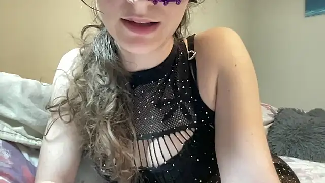 Snapshot of lexihot0000 chatting on May 2026 08:27:02 PM lexihot0000 online show from May 2026 08:27:02 PM
