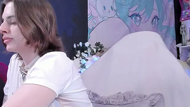 Snapshot of Supaidagaru chatting on May 2026 04:45:02 PM Supaidagaru online show from May 2026 04:45:02 PM