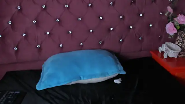 MaddyHudson online show from March 2025 09:51:01 PM