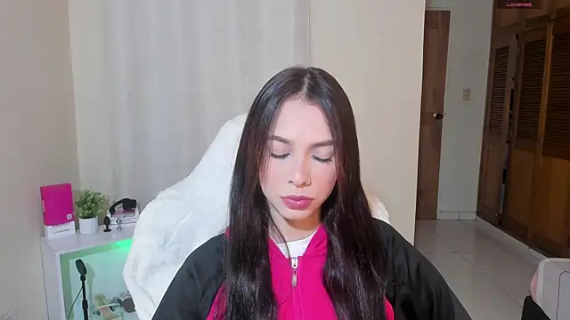 shanakendal2 online show from March 2025 02:02:01 PM