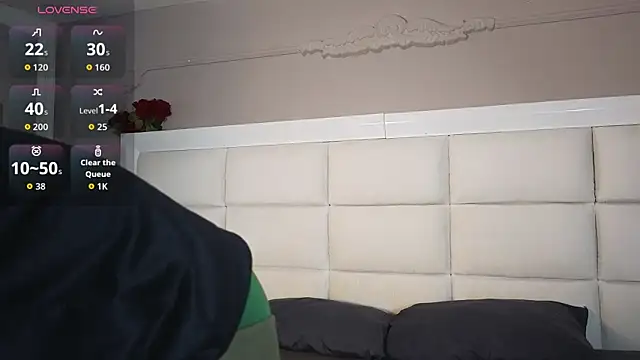 Malkongarcia online show from January 2026 08:01:02 PM