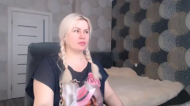 natusik online show from March 2025 08:40:01 AM