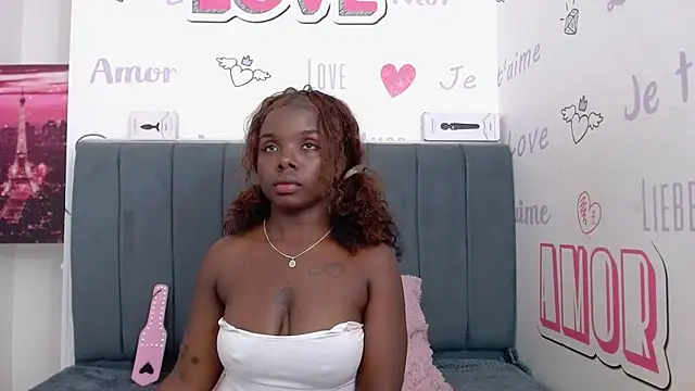 KilyetVera3x online show from February 2025 07:07:01 AM