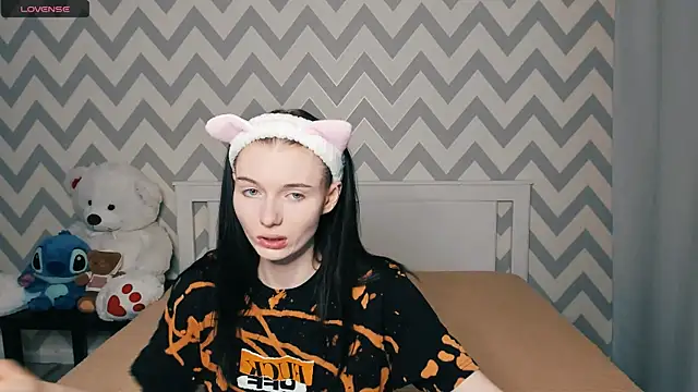 shaameless online show from December 2024 08:08:01 PM