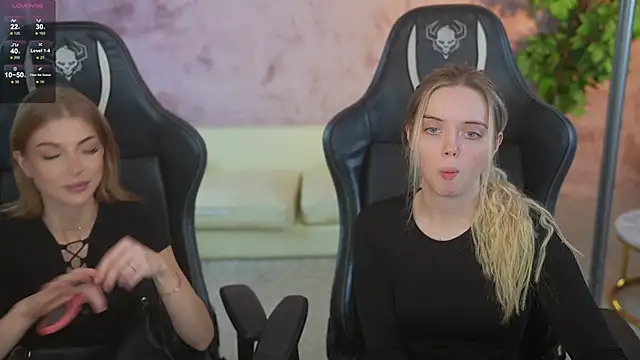 Cassy-Celestial  online show from November 2025 08:48:02 AM