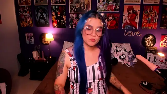 anne cross online show from December 2024 02:48:02 AM