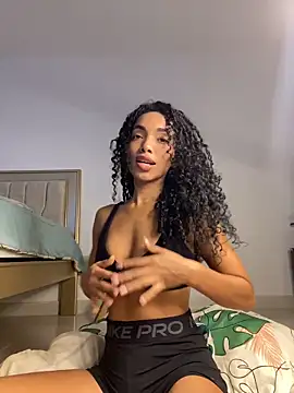 nicoleebony1 online show from December 2025 07:54:02 PM