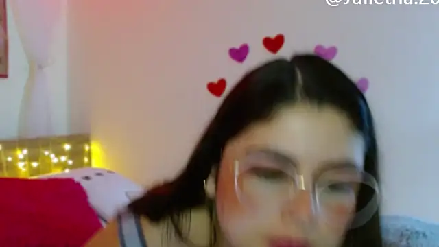 Juliietha servas online show from February 2025 08:50:02 PM