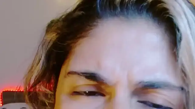 Juliietha servas online show from January 2026 01:21:02 AM