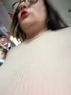 Sol biglips online show from January 2025 11:45:01 PM