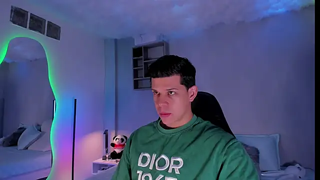 MarcoSullivan online show from November 2025 01:00:02 PM