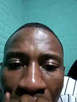 Snapshot of HandsomeBuoyy21 chatting on March 2026 10:49:01 PM HandsomeBuoyy21 online show from March 2026 10:49:01 PM