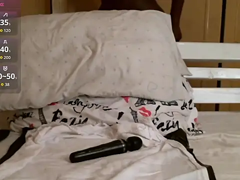 black sexy queen online show from December 2025 09:55:01 PM