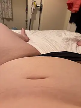 Snapshot of curvygirll2 chatting on February 2025 07:04:02 PM curvygirll2 online show from February 2025 07:04:02 PM