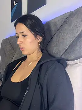 AnithaFigueroa1 online show from March 2025 11:26:01 PM