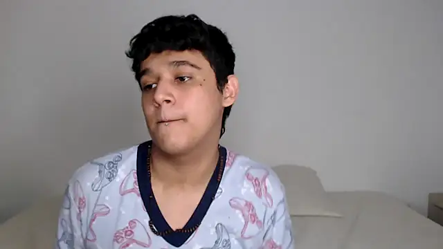 kaiine190 online show from November 2025 07:59:02 PM