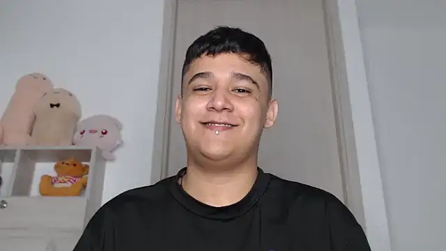 kaiine190 online show from November 2025 07:08:02 AM