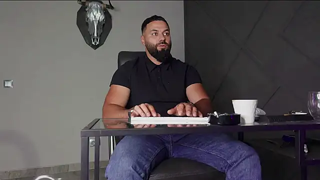 mattmasterss online show from September 2025 10:14:02 PM