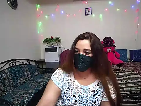 Snapshot of Arushisingh8888 chatting on December 2024 11:44:01 AM Arushisingh8888 online show from December 2024 11:44:01 AM