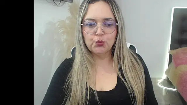 samy vsn online show from November 2025 07:26:01 PM