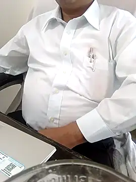 Snapshot of Hot-man39 chatting on December 2024 10:39:01 AM Hot-man39 online show from December 2024 10:39:01 AM