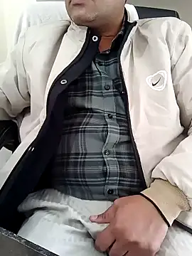 Snapshot of Hot-man39 chatting on December 2024 11:01:01 AM Hot-man39 online show from December 2024 11:01:01 AM