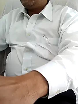 Snapshot of Hot-man39 chatting on December 2024 09:06:02 AM Hot-man39 online show from December 2024 09:06:02 AM