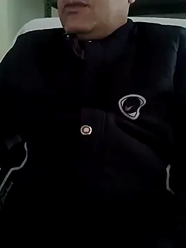 Snapshot of Hot-man39 chatting on December 2024 10:58:01 AM Hot-man39 online show from December 2024 10:58:01 AM