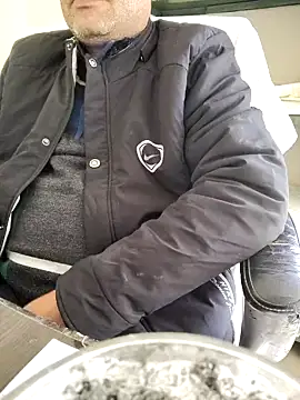 Snapshot of Hot-man39 chatting on December 2024 10:37:01 AM Hot-man39 online show from December 2024 10:37:01 AM