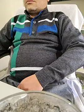 Snapshot of Hot-man39 chatting on January 2025 08:32:02 AM Hot-man39 online show from January 2025 08:32:02 AM