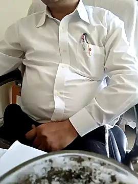 Snapshot of Hot-man39 chatting on February 2025 05:25:01 AM Hot-man39 online show from February 2025 05:25:01 AM