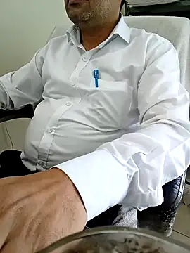 Snapshot of Hot-man39 chatting on February 2025 06:26:02 AM Hot-man39 online show from February 2025 06:26:02 AM