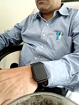 Snapshot of Hot-man39 chatting on March 2025 09:29:01 AM Hot-man39 online show from March 2025 09:29:01 AM