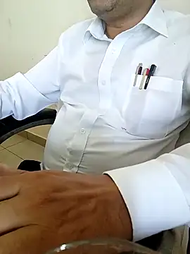 Snapshot of Hot-man39 chatting on September 2025 05:51:02 AM Hot-man39 online show from September 2025 05:51:02 AM