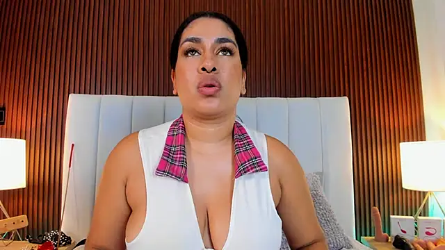 Liana Asaff online show from January 2025 10:38:01 PM